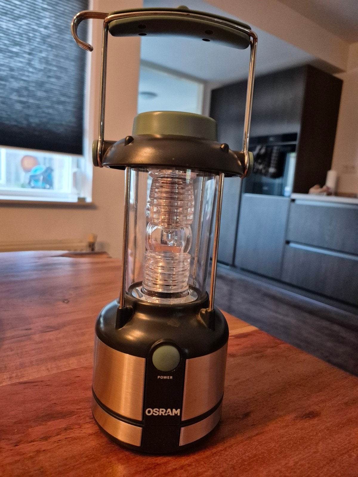 OSRAM LED Campinglantaarn, Ophalen
