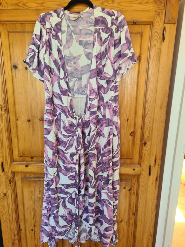 Fabienne Chapot Maxi Jurk - Paars/Wit Bloemenprint Maat 42, Paars, Maat 42/44 (L), Ophalen of Verzenden, Zo goed als nieuw