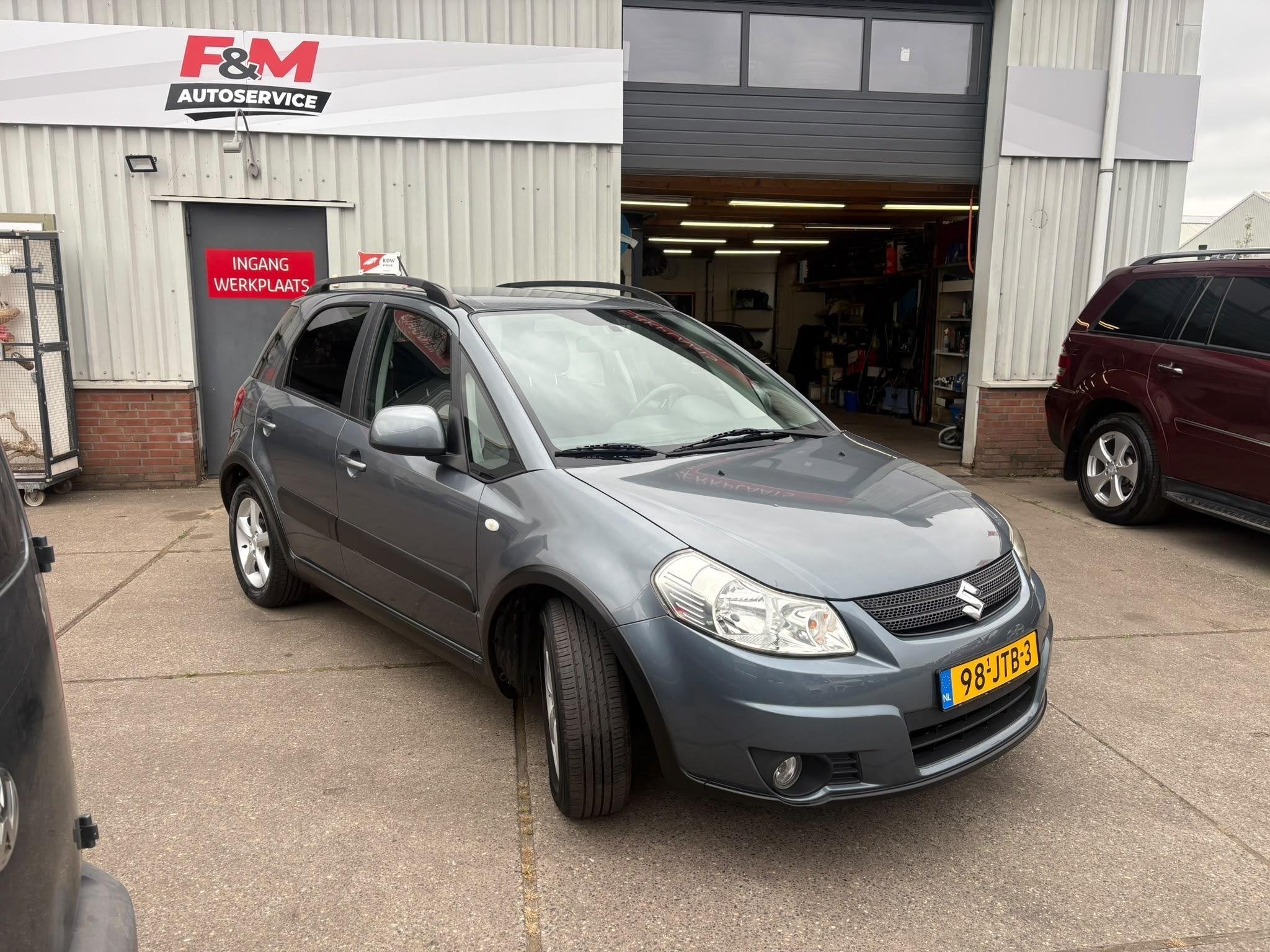 Suzuki SX4 1.6 Shogun Airco, trekhaak, Auto's, Suzuki, Gebruikt, 4 cilinders, 49 €/maand, Origineel Nederlands