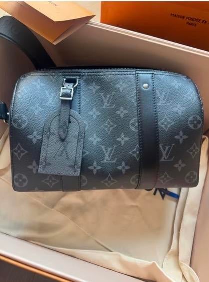 Louis Vuitton City Keepall Monogram Eclipse - Zo goed als ni, Ophalen of Verzenden, Zo goed als nieuw, Zwart