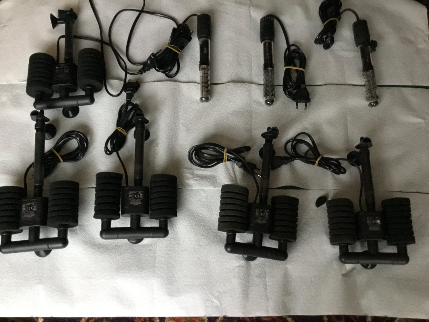 Bob sponsfilters , heaters ,luchtpomp wegens minderen hobby