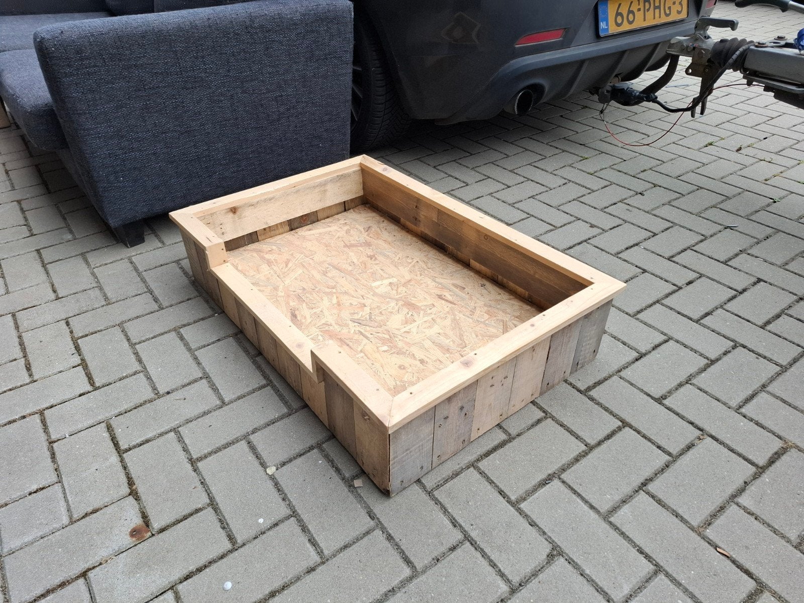 hondenmand van pallet hout, Ophalen, Gebruikt, Hondenmand