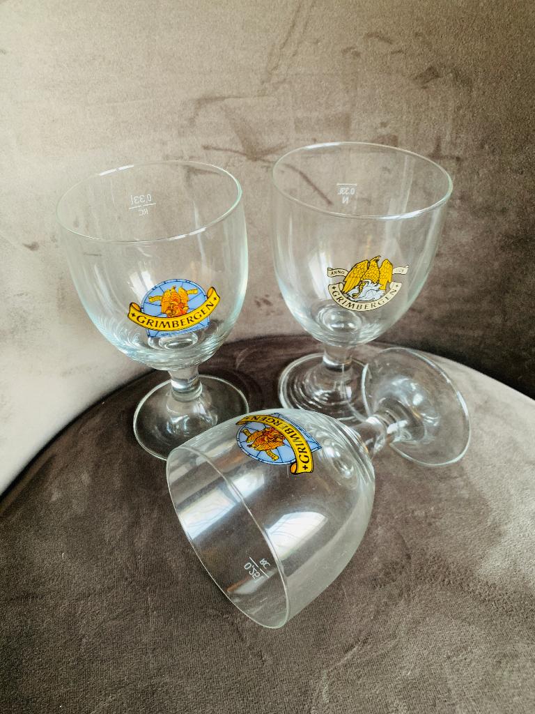 3 Grimbergen Bierglazen bierglas bier glas verschillend, Verzamelen, Biermerken, Zo goed als nieuw, Glas of Glazen, Overige merken