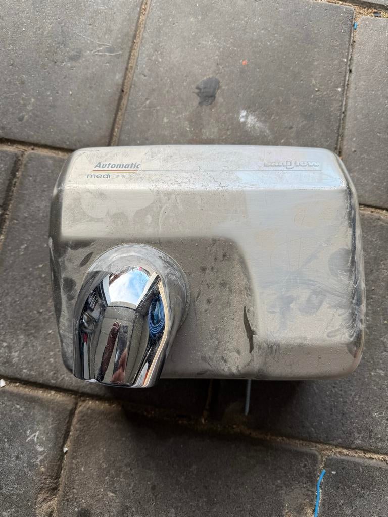 Saniflow handdroger, Ophalen, Gebruikt