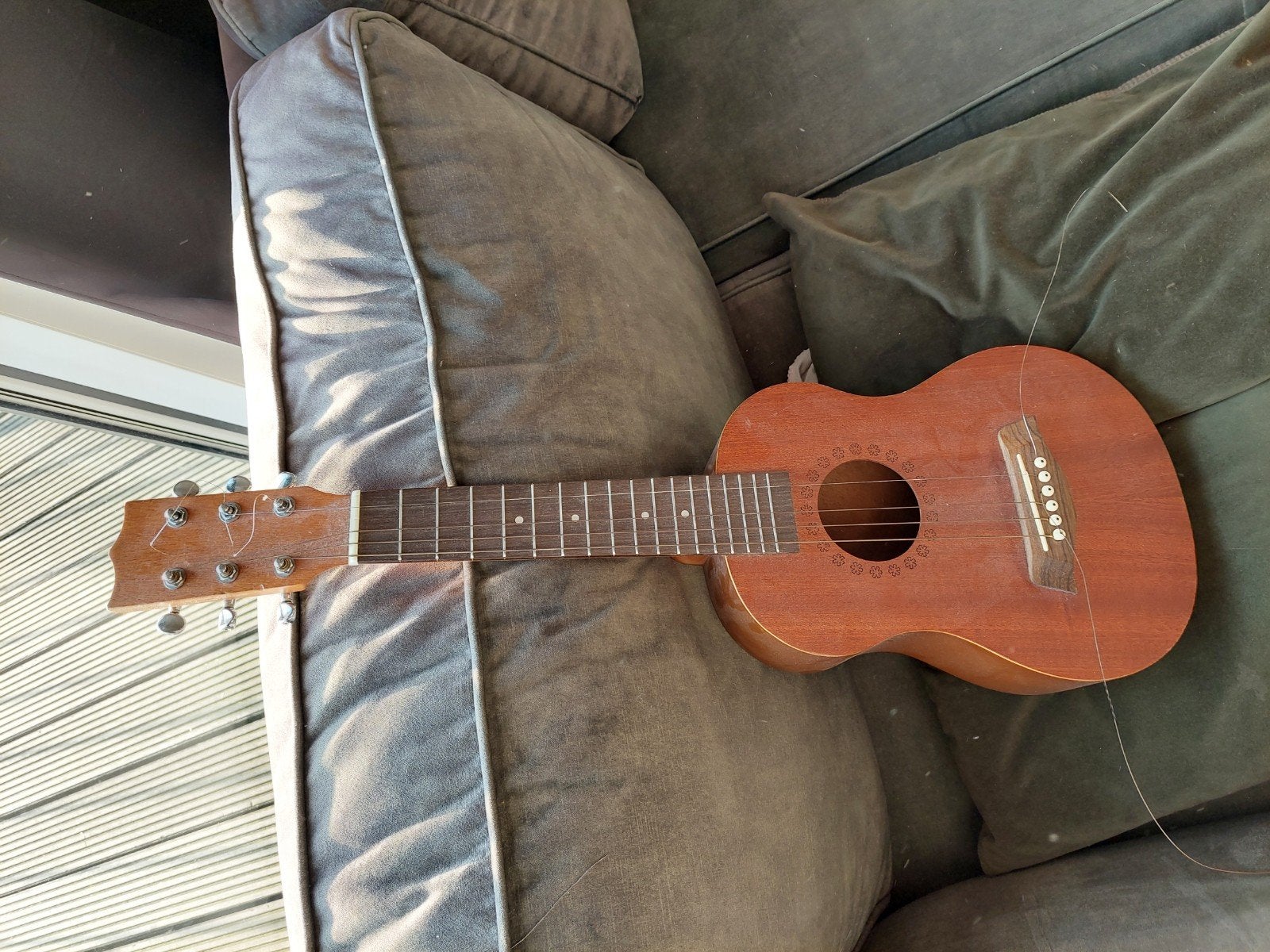 gitaar met tasje, Ophalen of Verzenden, Gebruikt, Klassieke of Spaanse gitaar