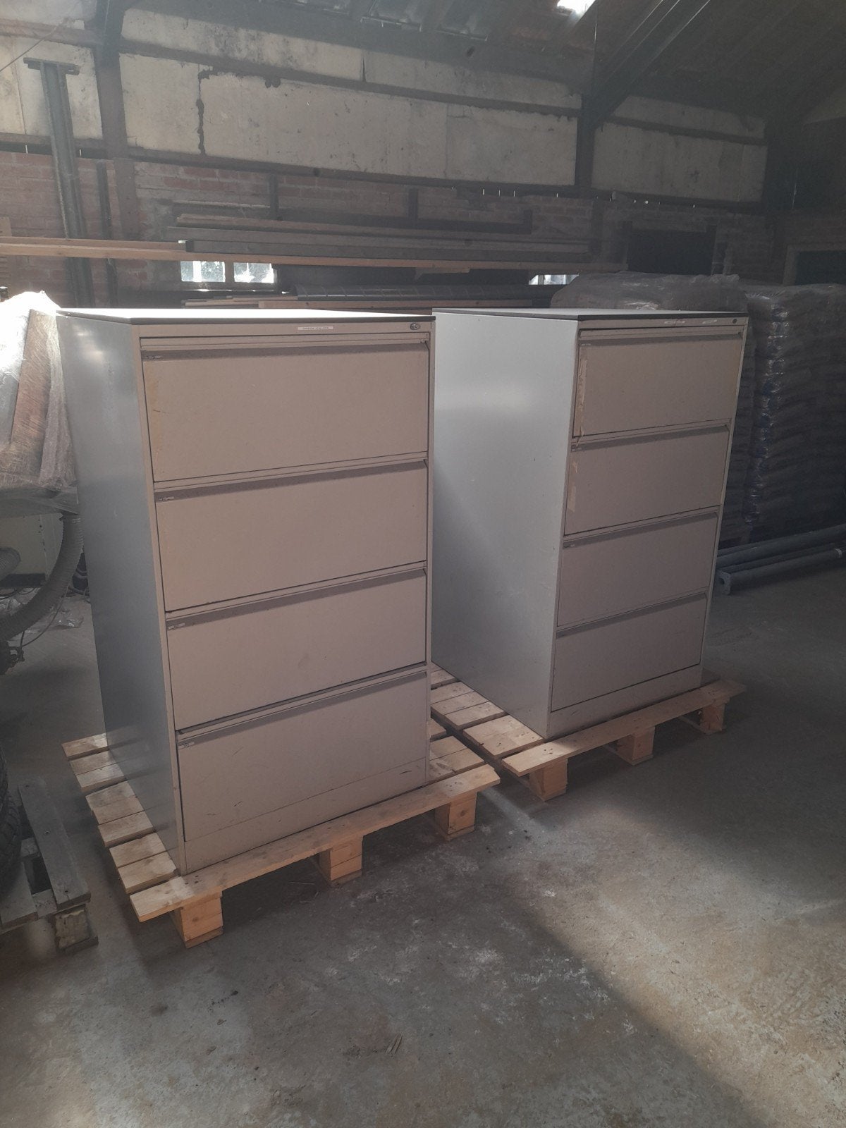2x archiefkast / ladekast, Ophalen, Gebruikt, 100 tot 150 cm, 50 tot 100 cm