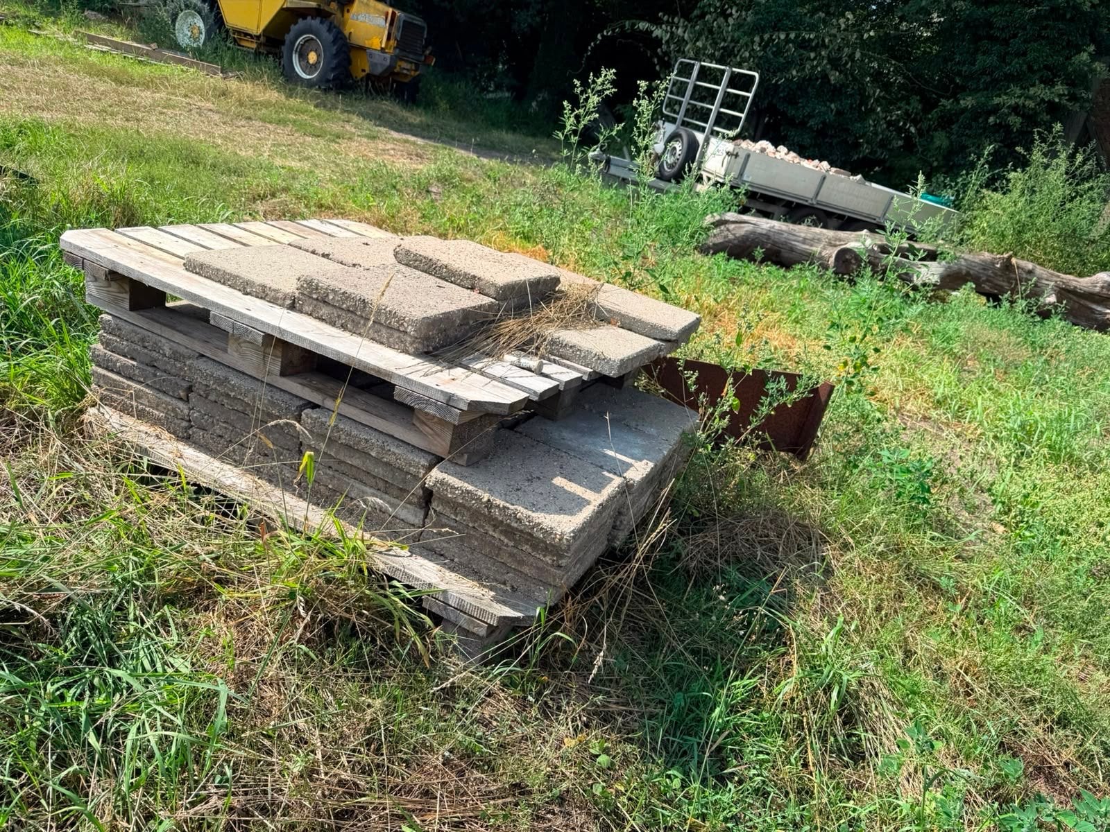 Gratis betontegels 30x30 cm 73 stuks, Ophalen, Gebruikt, 10 m² of meer, Beton