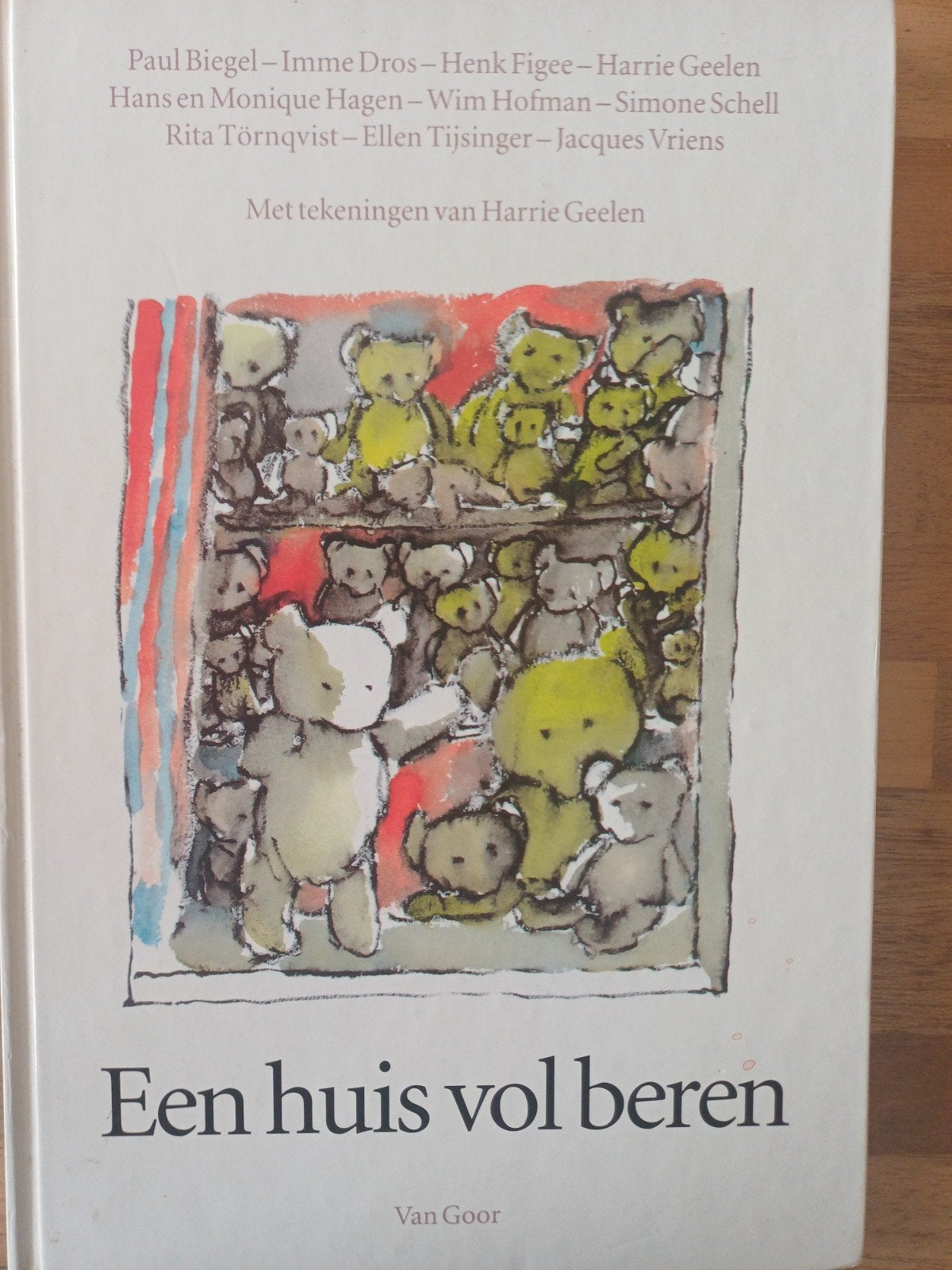 Huis vol beren. vanaf 9 jaar, Ophalen of Verzenden, Zo goed als nieuw, Fictie algemeen