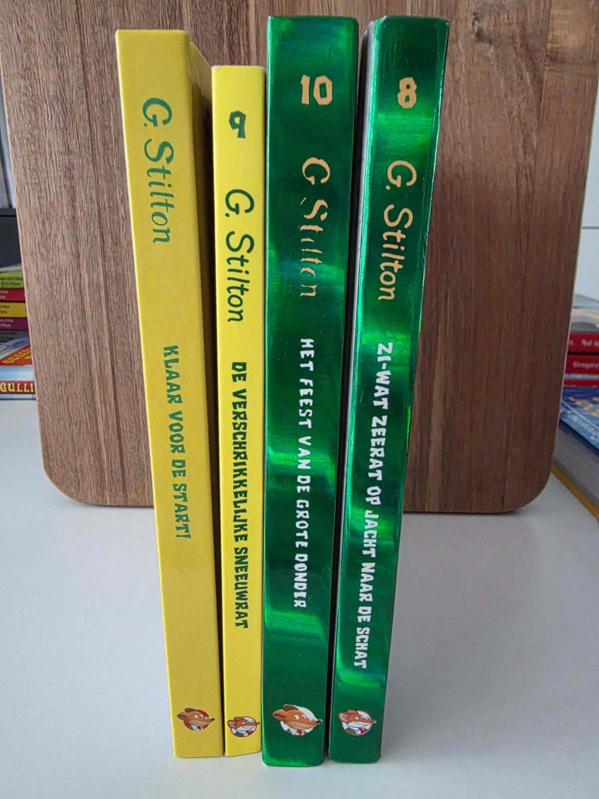 Geronimo Stilton Oerknagers boeken (4 stuks), Boeken, Kinderboeken | Jeugd | onder 10 jaar, Ophalen of Verzenden, Gelezen, Geronimo Stilton