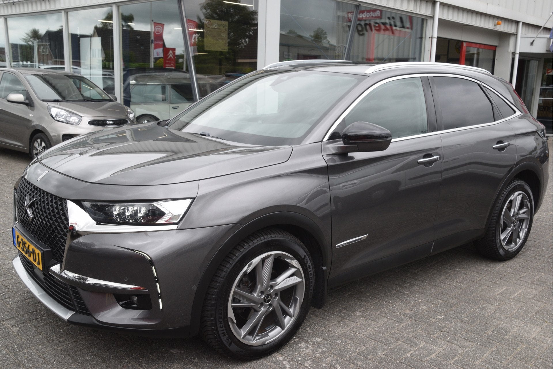 DS 7 Crossback 2.0 BlueHDI Executive LED | Keyless | Pano |, Auto's, DS, 4 cilinders, Bedrijf, Diesel, 168 €/maand