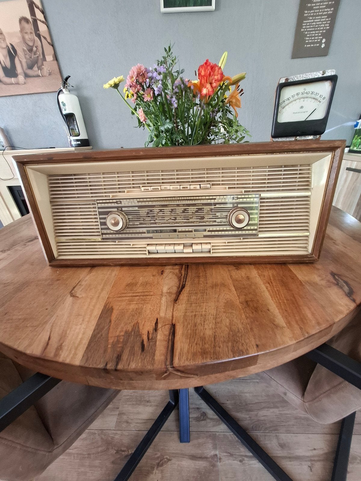 ouderwetse Erres radio, vintage buizenradio, Ophalen
