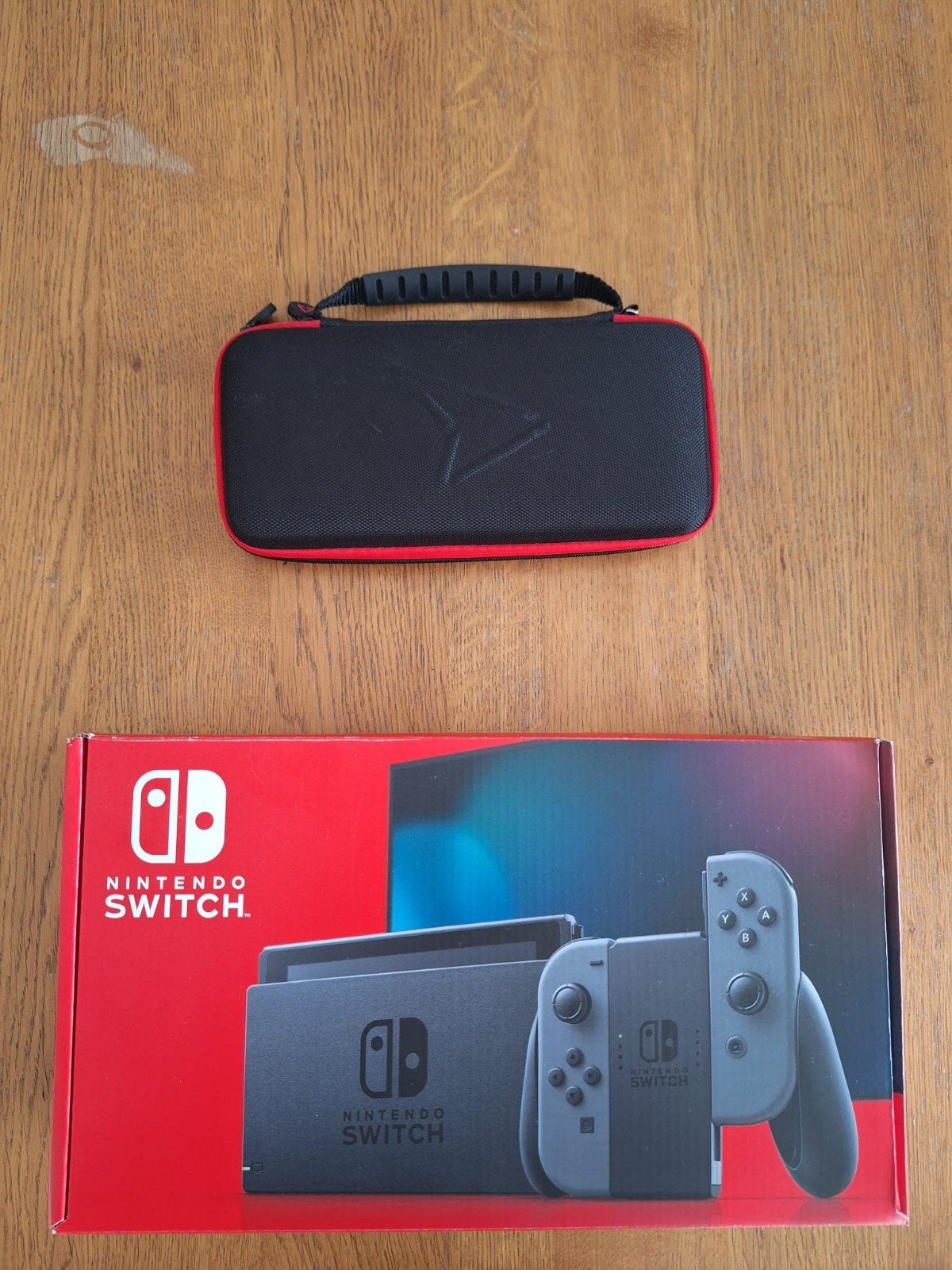 Nintendo Switch V2 - Complete set in goede staat, Spelcomputers en Games, Ophalen of Verzenden, Gebruikt, Met 2 controllers, Switch 2019 Upgrade