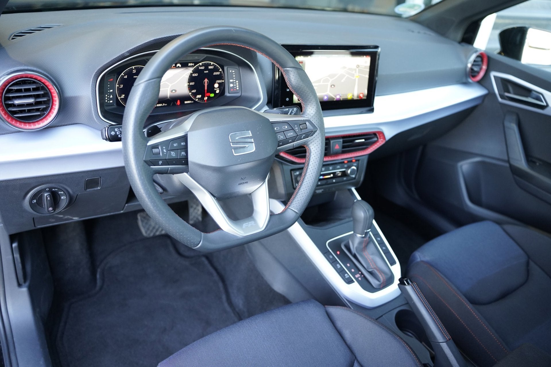 Seat Arona 1.0 TSI FR 110PK DSG Facelift Led Navi Virtual Ca, Auto's, Stof, Gebruikt, 1133 kg, 610 kg