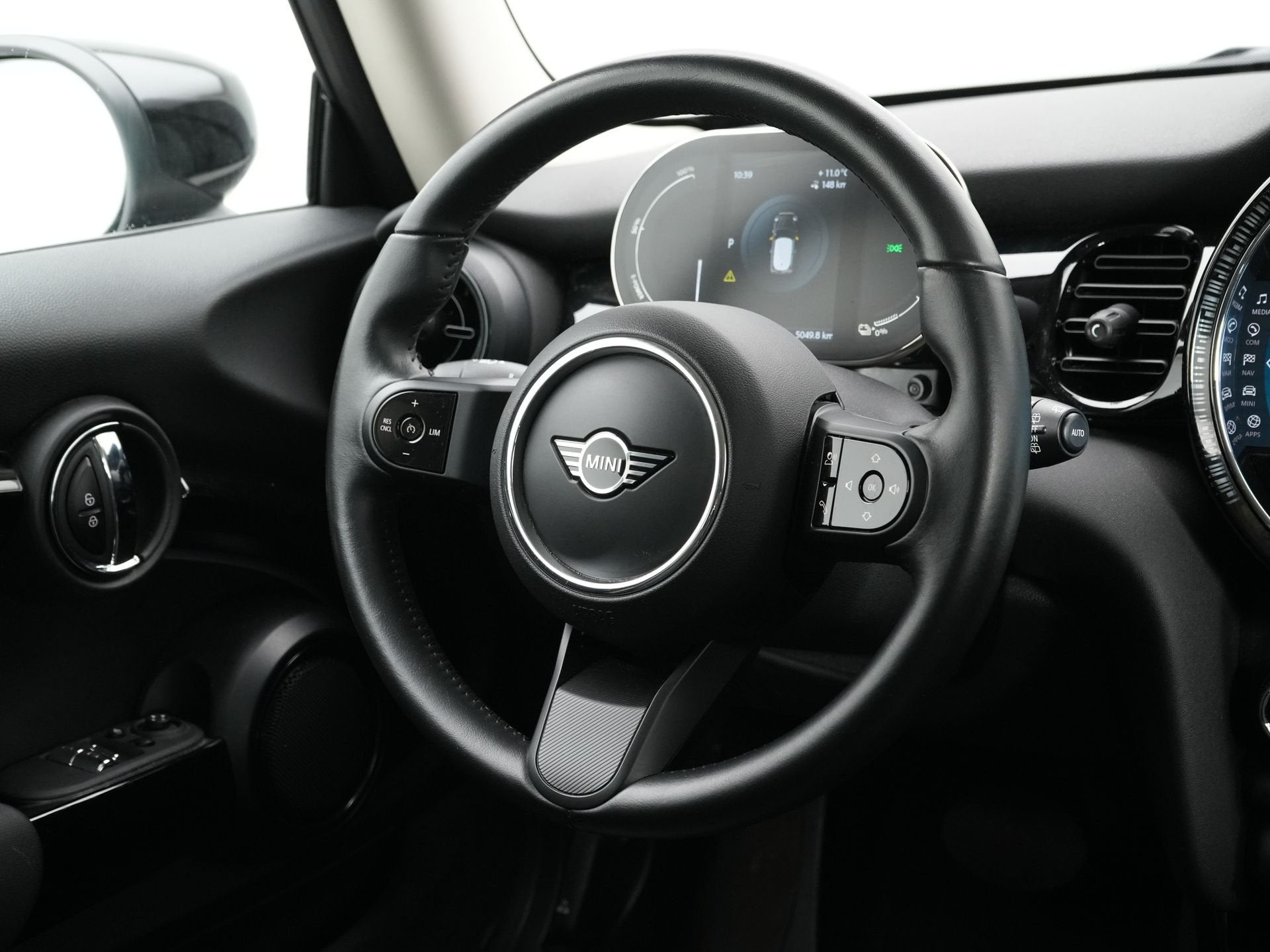 MINI Electric 3-deurs Classic (bj 2022, automaat), Auto's, Verwarmde buitenspiegels, Met garantie (alle), 4 stoelen, 184 pk