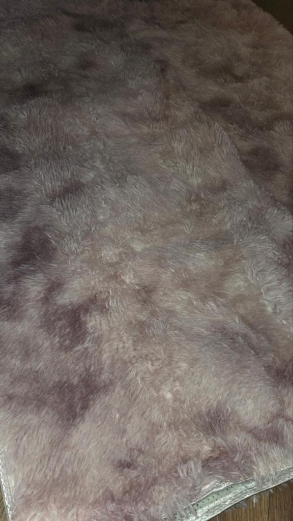 Zacht Roze Vloerkleed - Comfortabel en Stijlvol, Modern, Pluizig, Comfortabel, 100 tot 150 cm, Nieuw, Rechthoekig