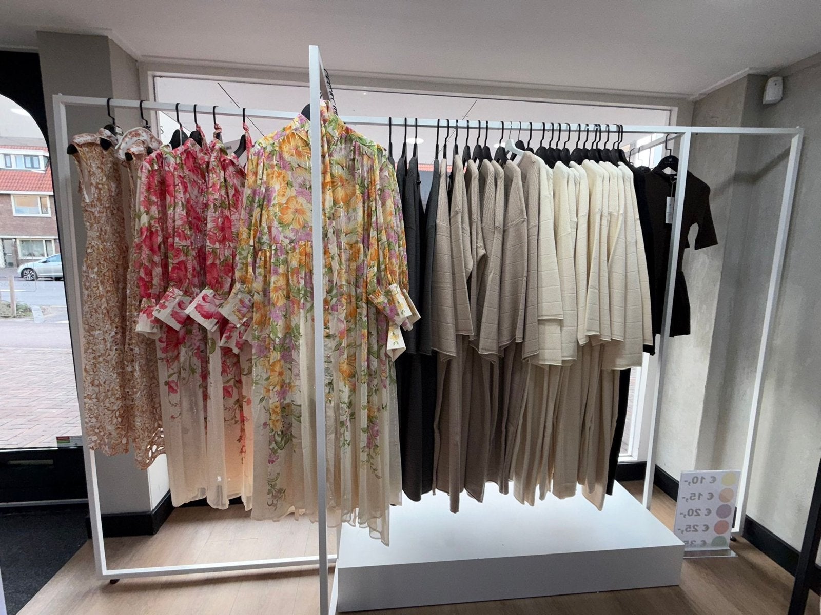 Wit kledingrek - direct op te halen!, Kleding | Dames, Kledingrekken, Ophalen, Gebruikt