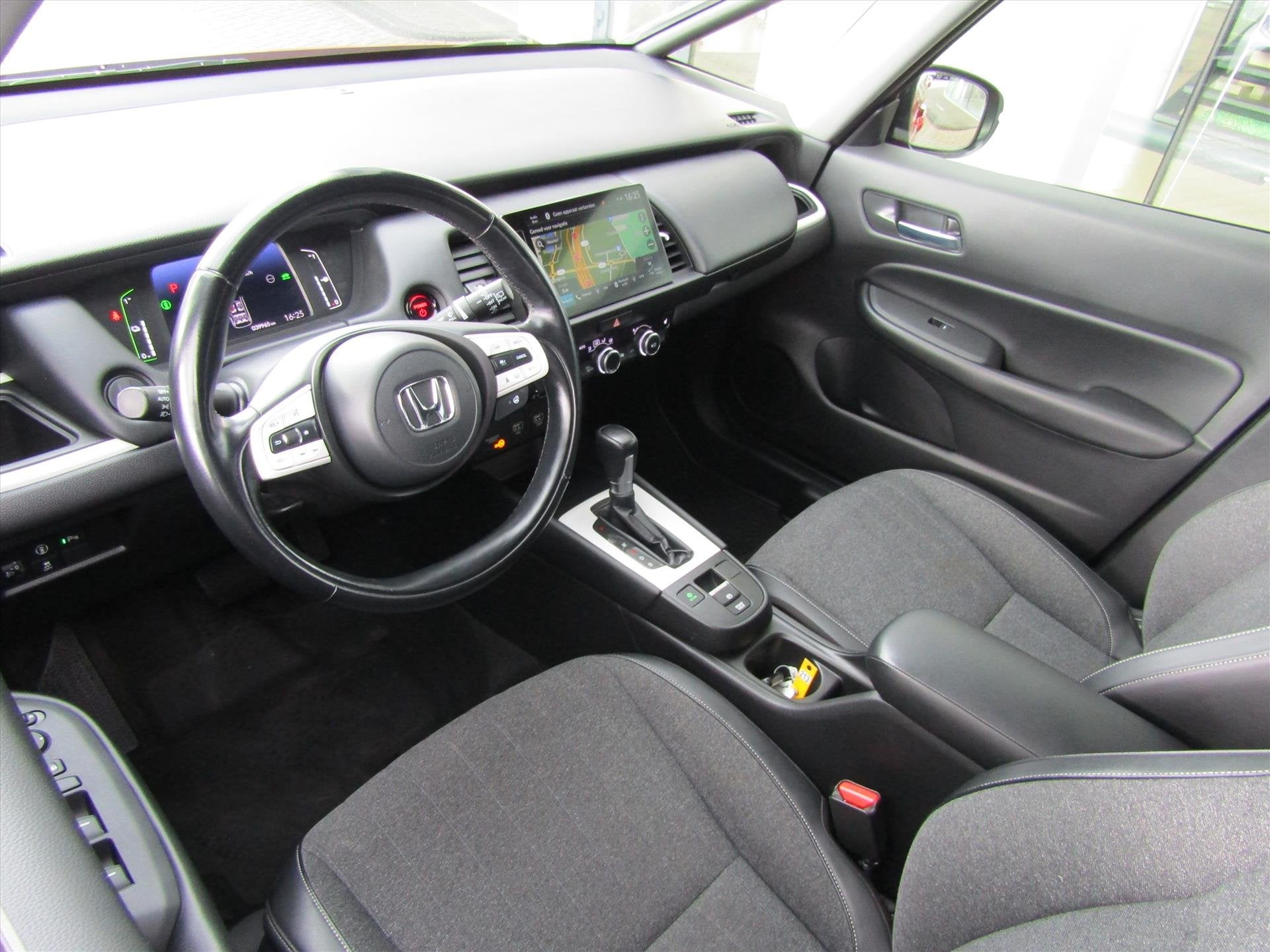 HONDA Jazz 1.5 i-MMD 109pk Hybrid CVT Executive, Automaat, Dealer onderhouden, Stof, Elektronische parkeerrem