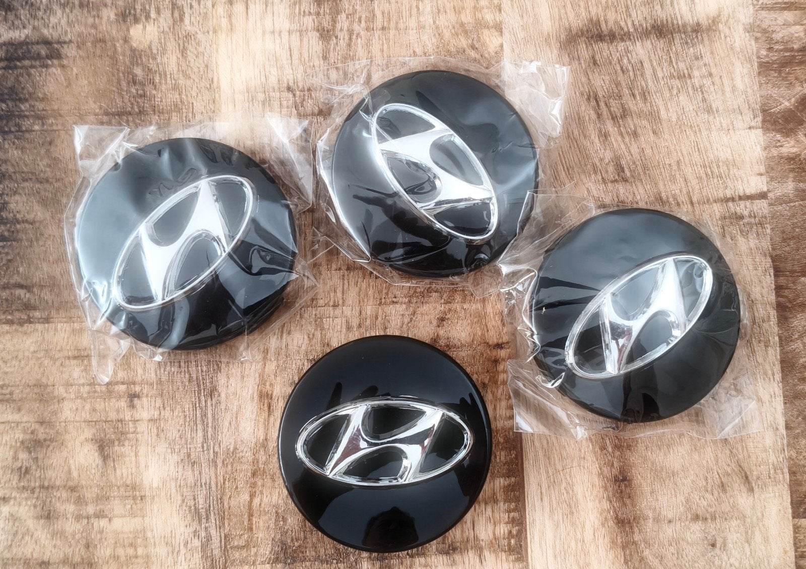 Hyundai naafdoppen, Auto diversen, Wieldoppen, Ophalen of Verzenden, Nieuw