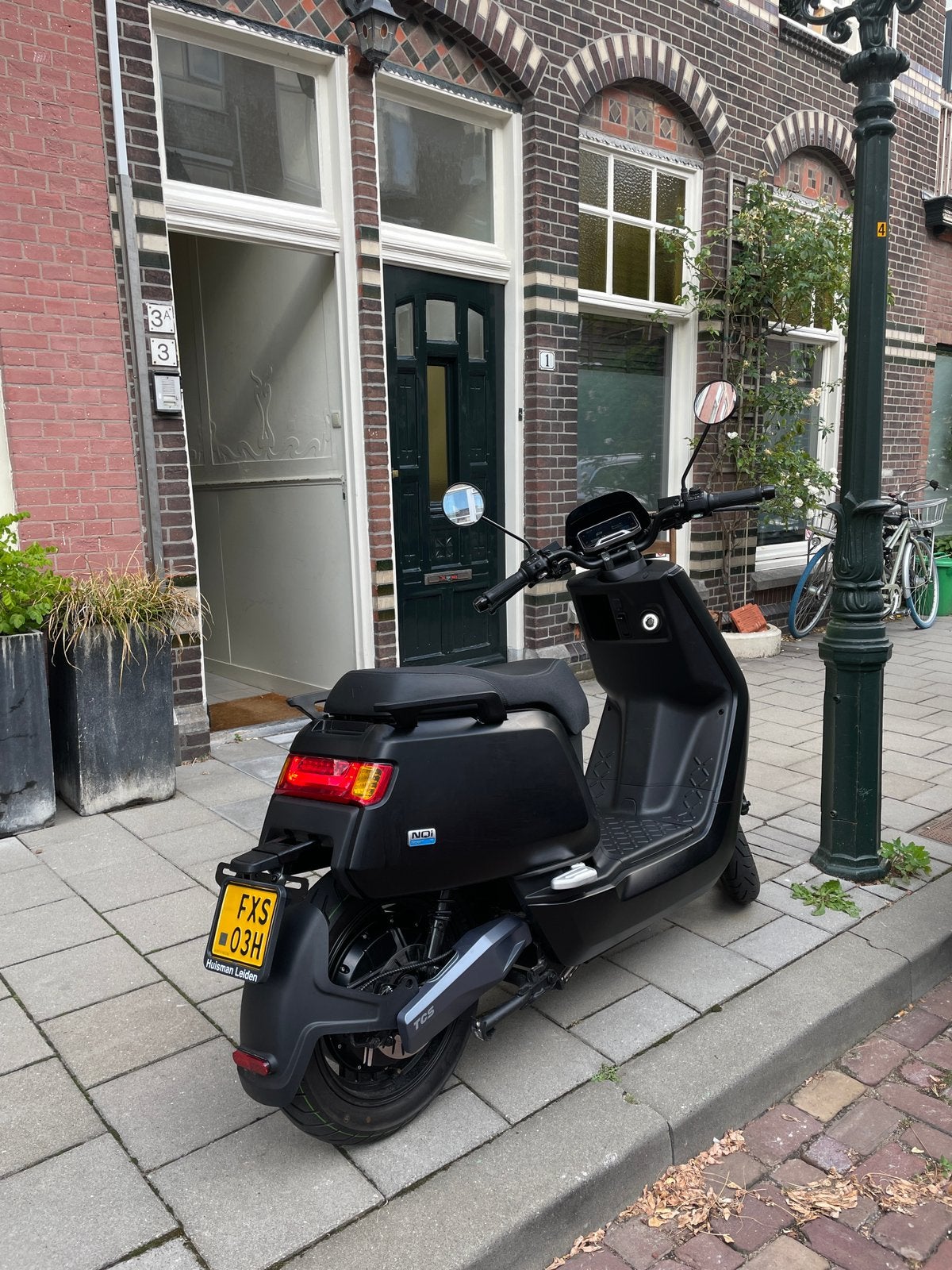 NIU NQI 2026 vrijwel nieuw! 500 km gereden, Fietsen en Brommers, Scooters | Overige merken, Ophalen, Zo goed als nieuw, Elektrisch
