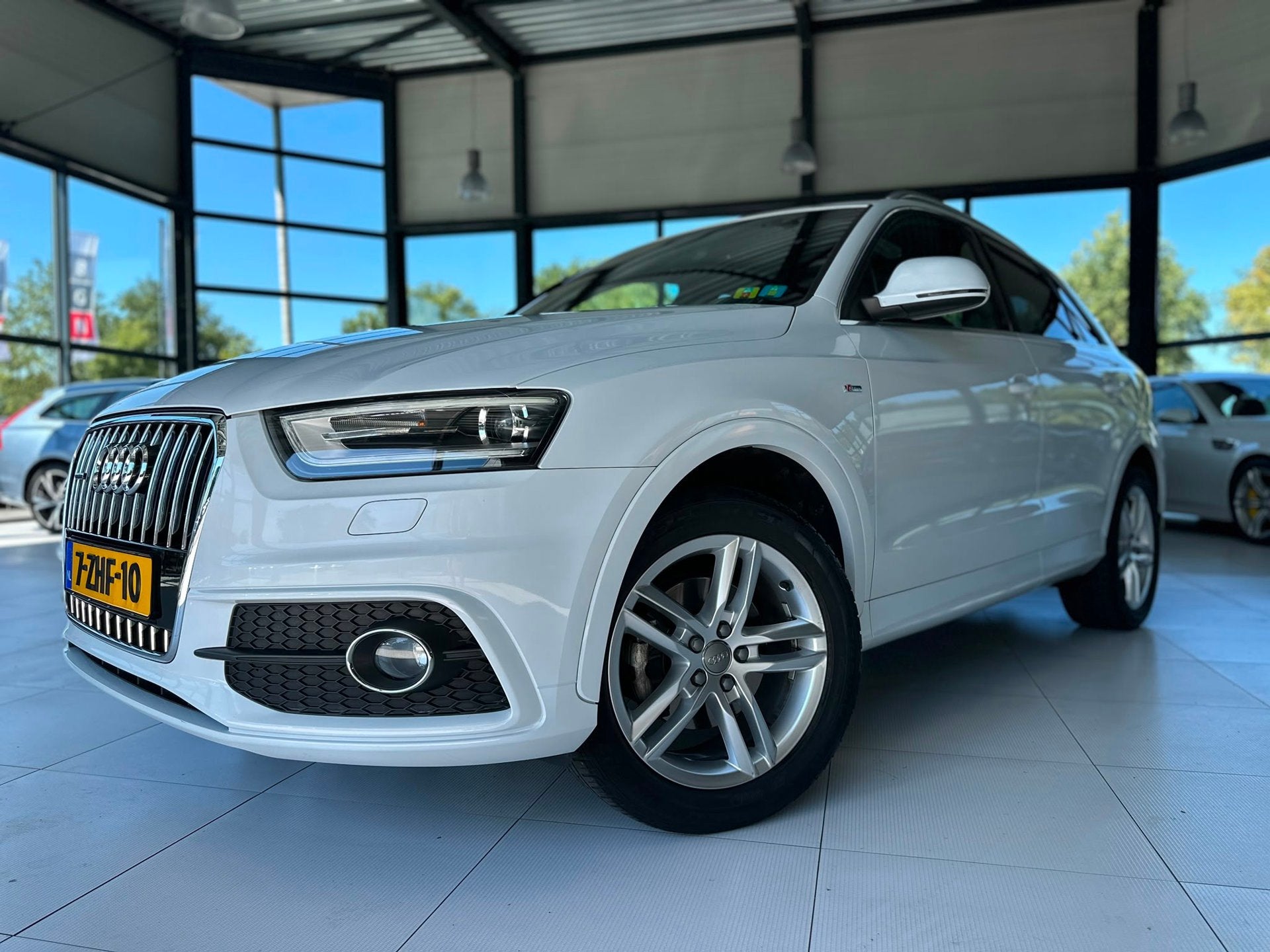 Audi Q3 2.0 TFSI quattro Sport Edition | S Line | Automaat |, Euro 5, Gebruikt, 4 cilinders, Leder en Stof