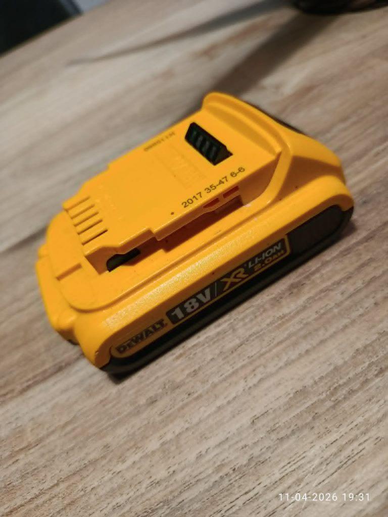 de walt accu 18 volt, Ophalen of Verzenden, Zo goed als nieuw, Boor- en Schroefmachine