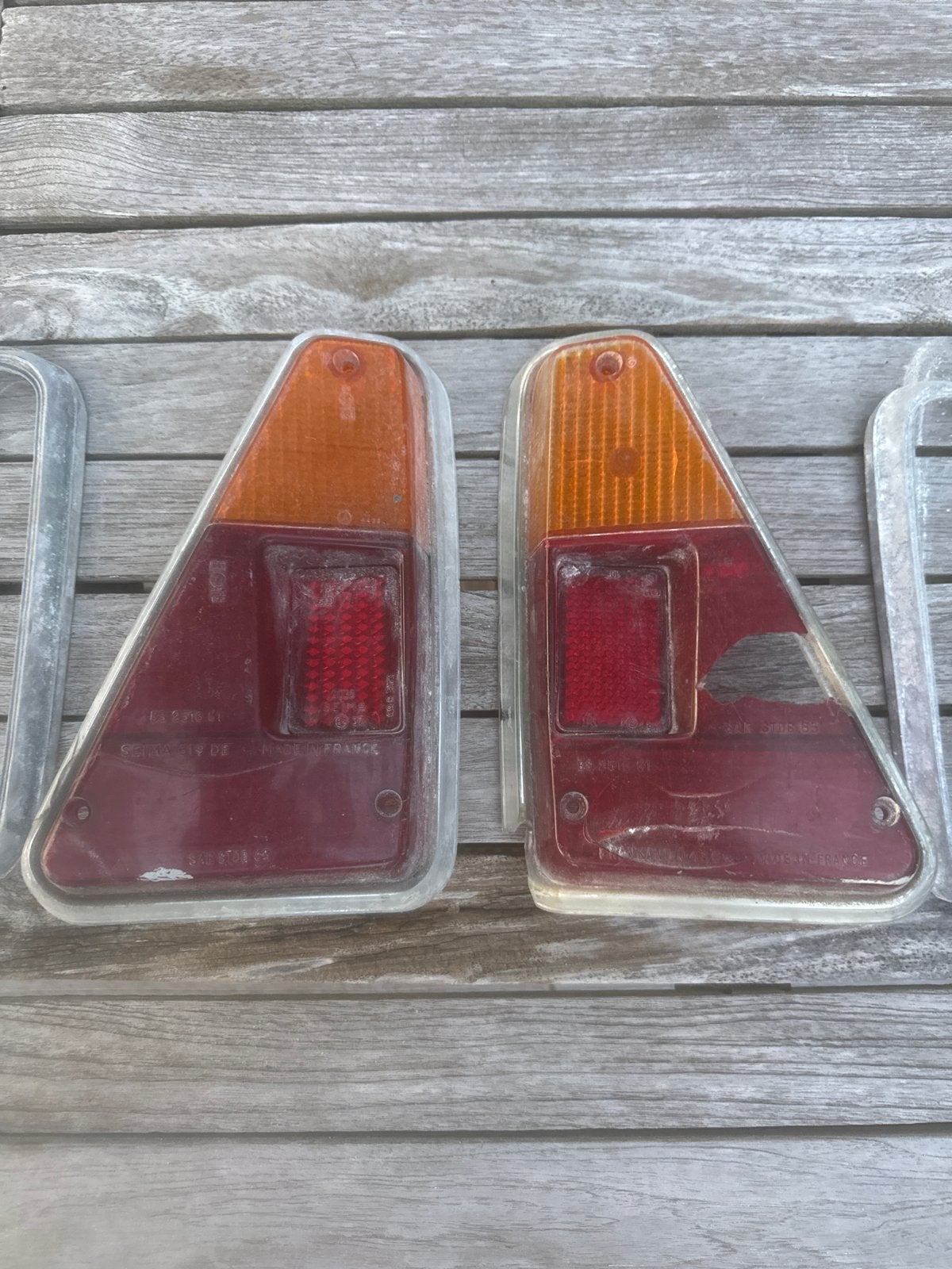 Achterlichten voor Peugeot 204 station met rubbers, Ophalen of Verzenden, Gebruikt, Oldtimer onderdelen