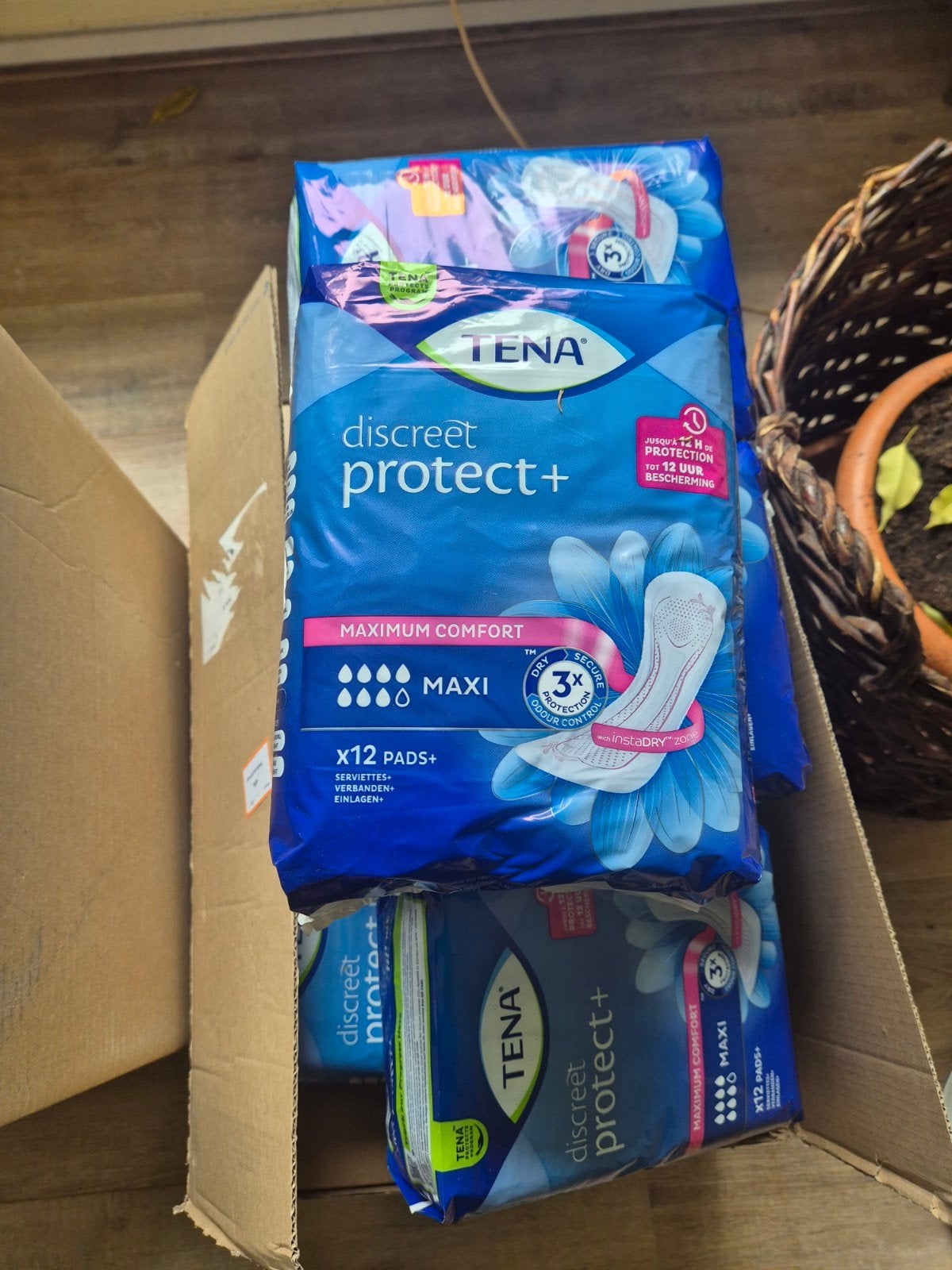 tena lady protect+ 33 stuks 80 euro, Ophalen, Nieuw