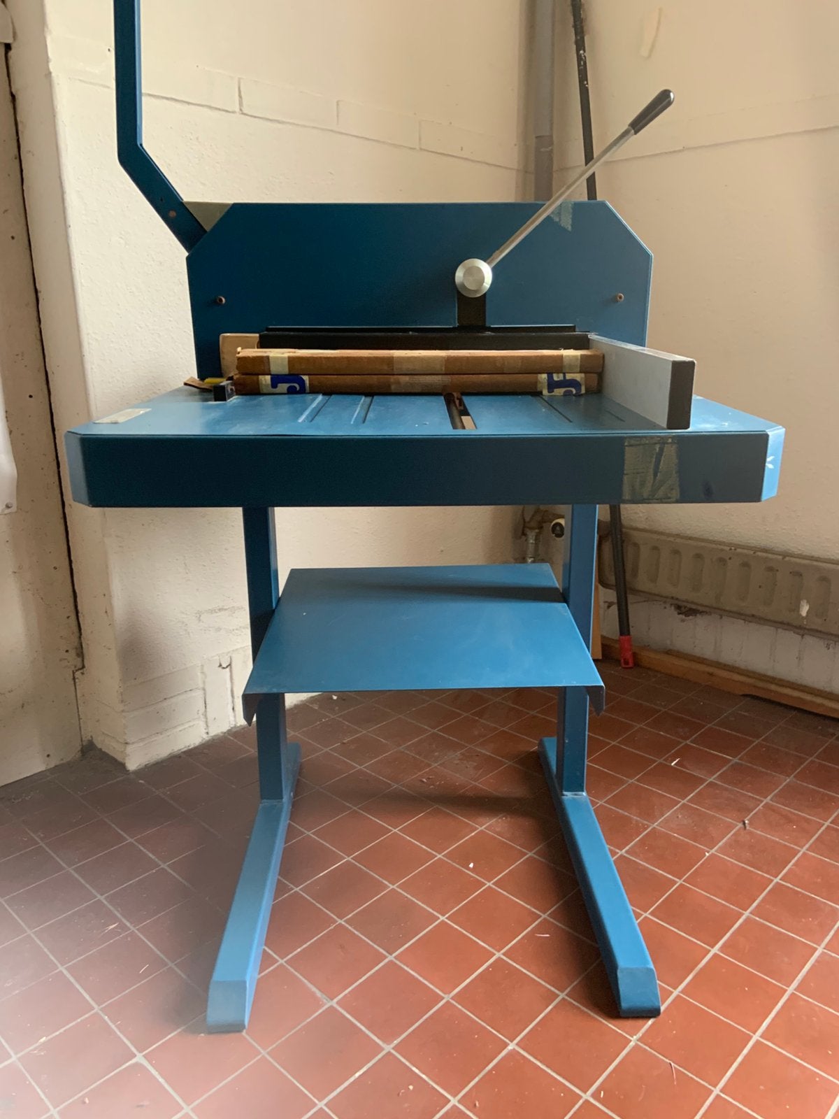 Dahle stapelsnijmachine, Ophalen, Gebruikt