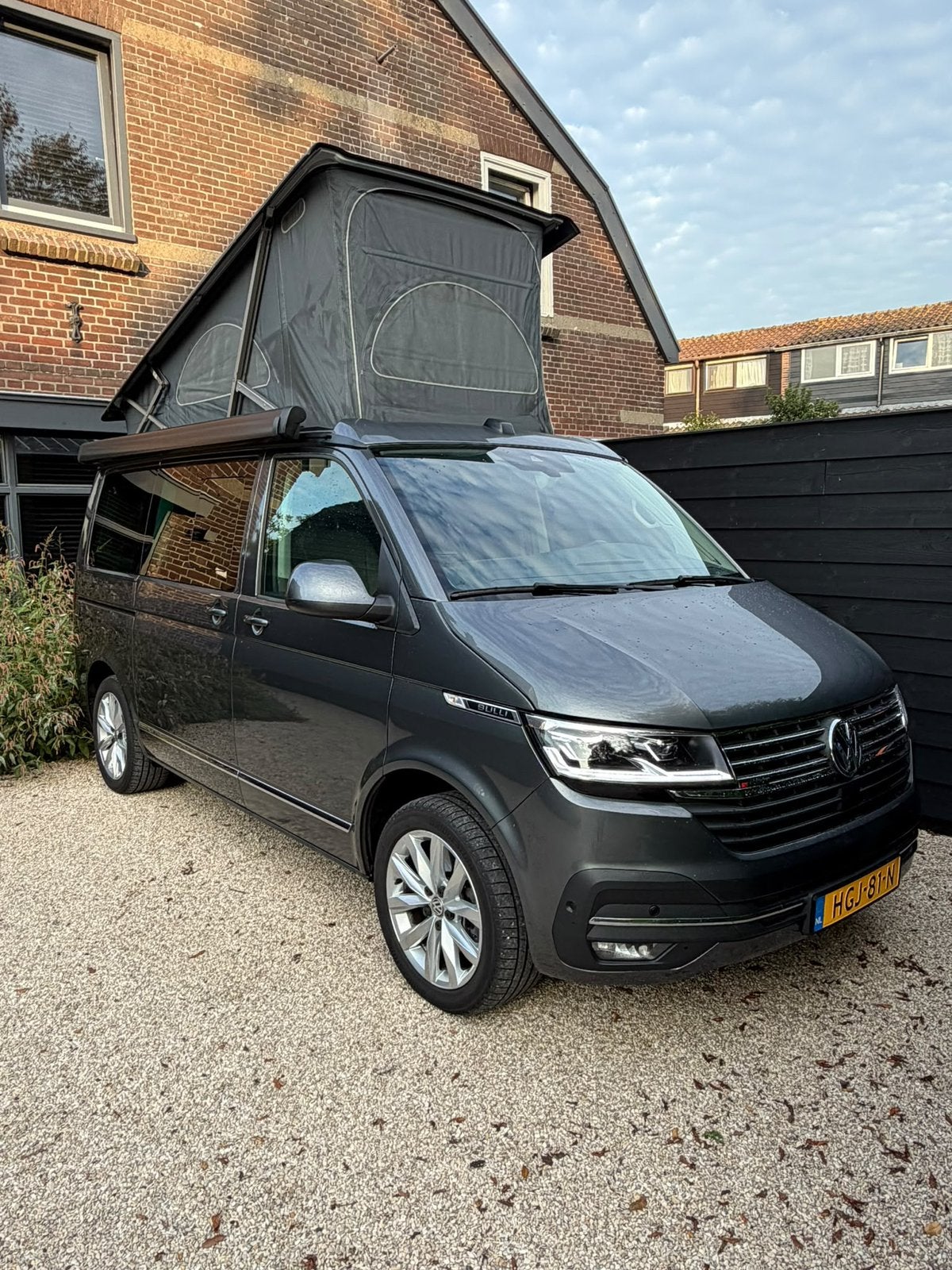 Volkswagen T6.1 California Ocean 204pk DSG lichte schadeauto, Auto diversen, Automaat, Diesel, Ophalen of Verzenden, Zilver of Grijs