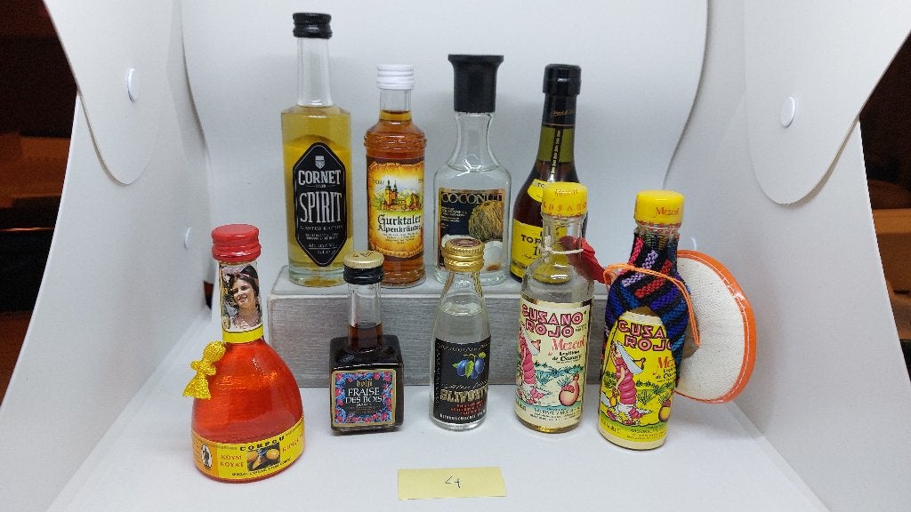 Diverse miniatuur drankflesjes, Verzamelen, Ophalen of Verzenden