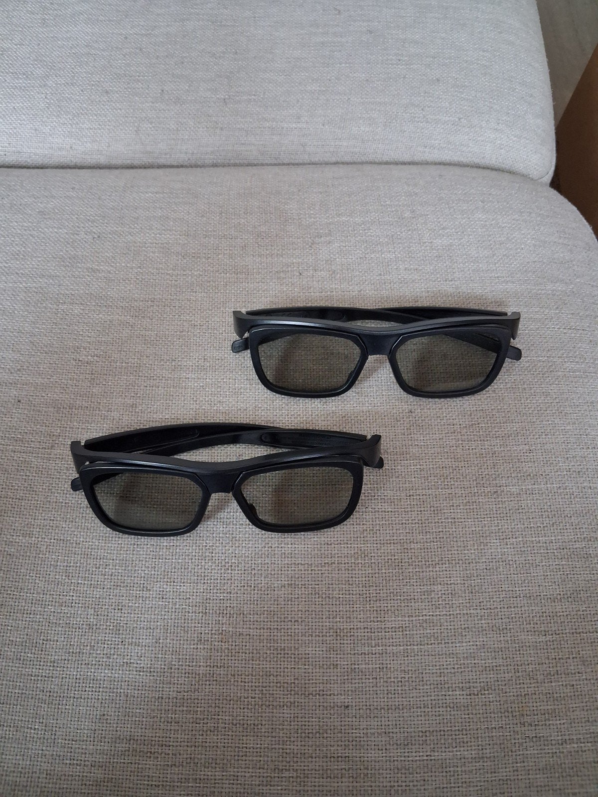 3D brillen, Ophalen