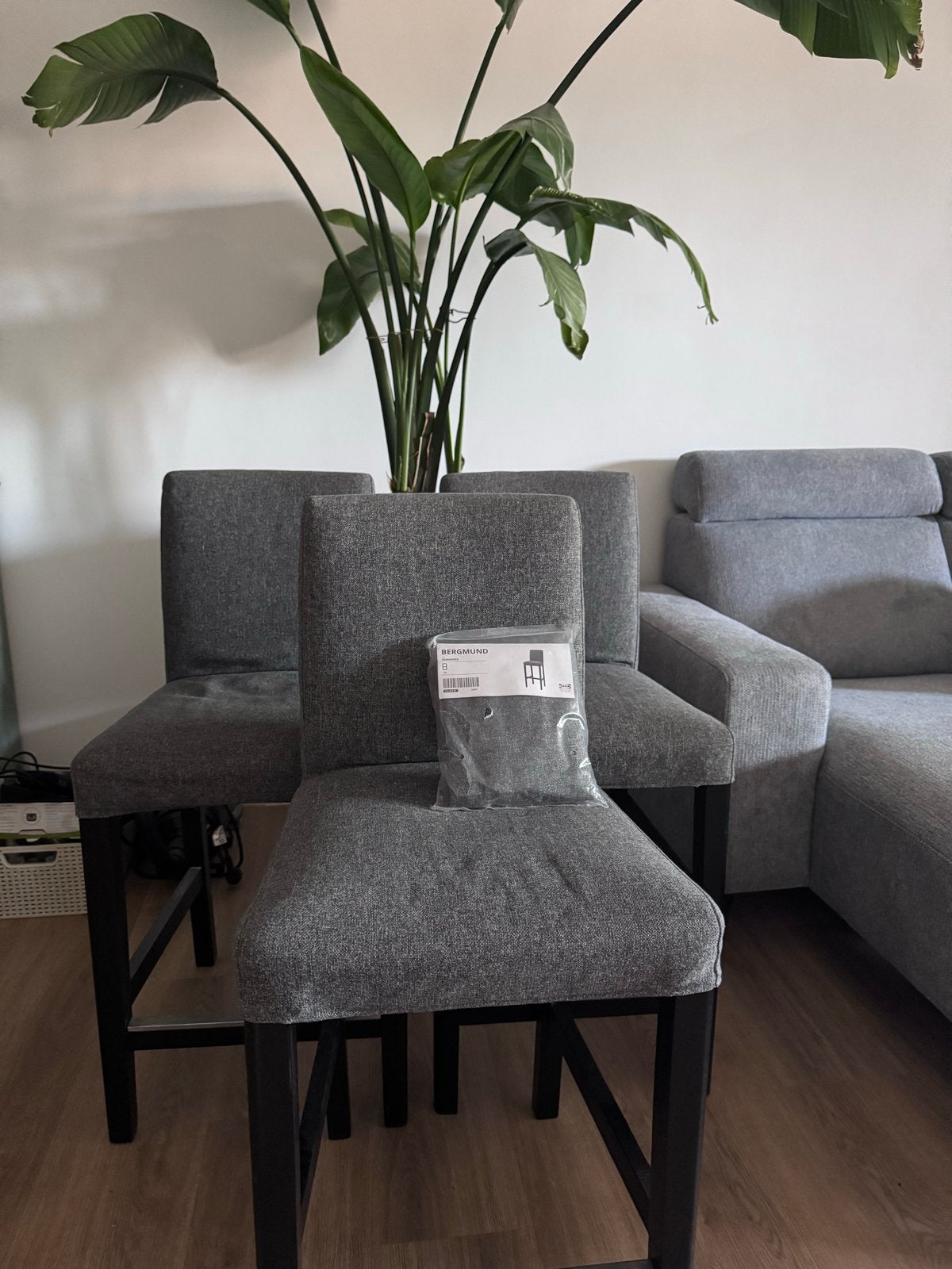 3 IKEA krukken met reservehoes, Huis en Inrichting, Krukjes, Ophalen, Zo goed als nieuw