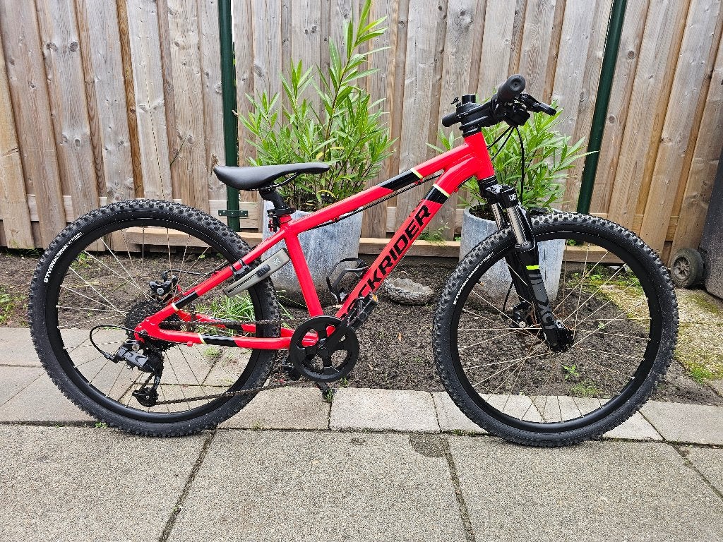 Btwin Rockrider ST900 Sport Trail 24inch paar keer gebruikt, Ophalen, 24 inch, Zo goed als nieuw, Handrem