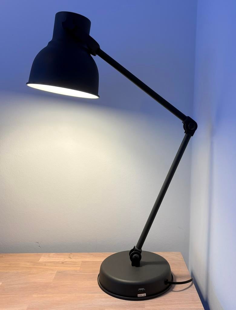 IKEA Hektar bureaulamp antraciet verstelbaar, 50 tot 75 cm, Ind, Ophalen of Verzenden, Zo goed als nieuw