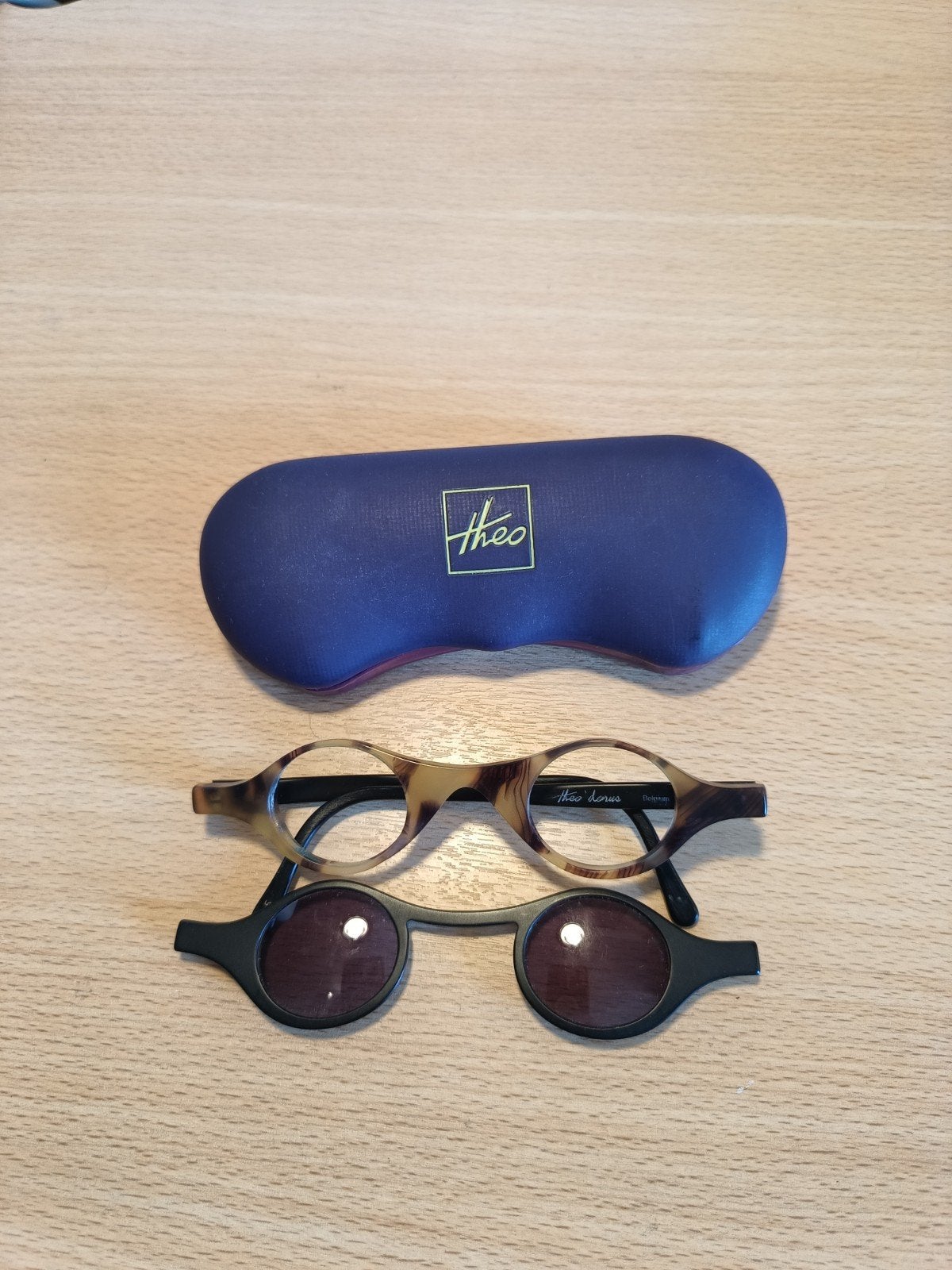 Theo design Belgium vroege uitgave bril met clip-on, Overige merken, Gebruikt, Bruin, Ophalen of Verzenden
