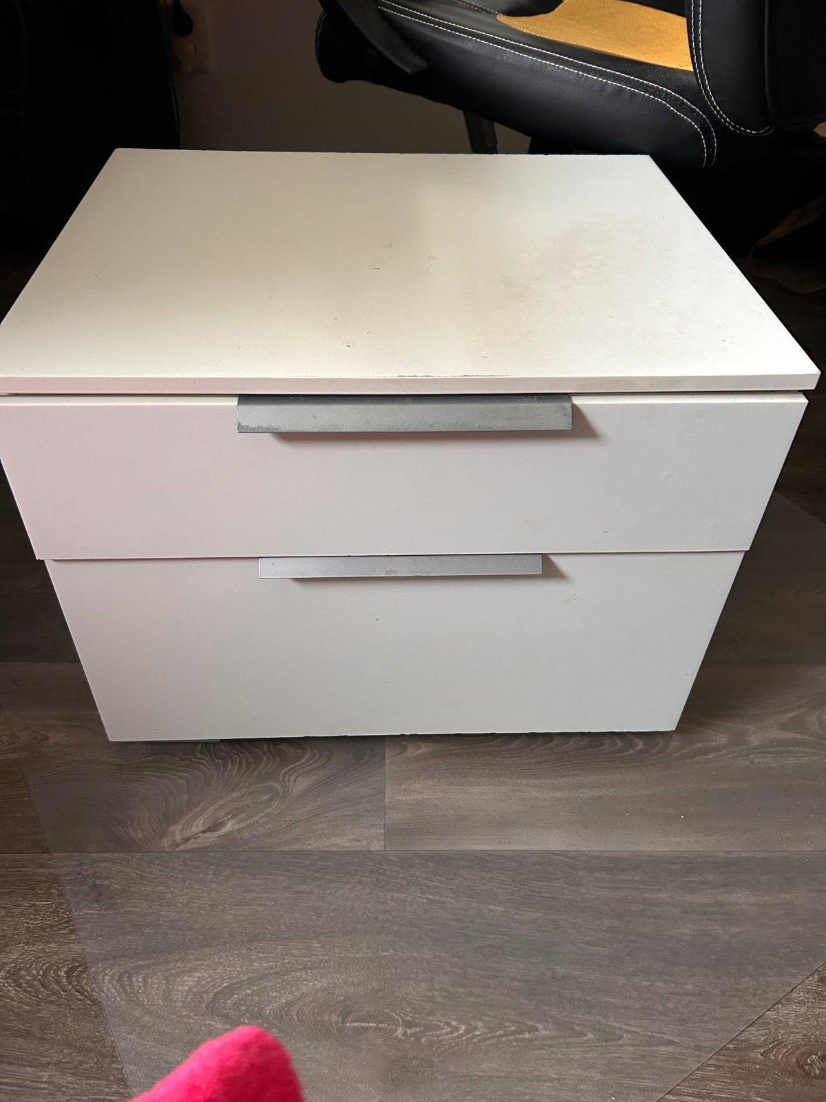 GRATIS Nachtkastje met lades (gebruikt), Huis en Inrichting, Ophalen, Gebruikt, Minder dan 45 cm, Minder dan 55 cm