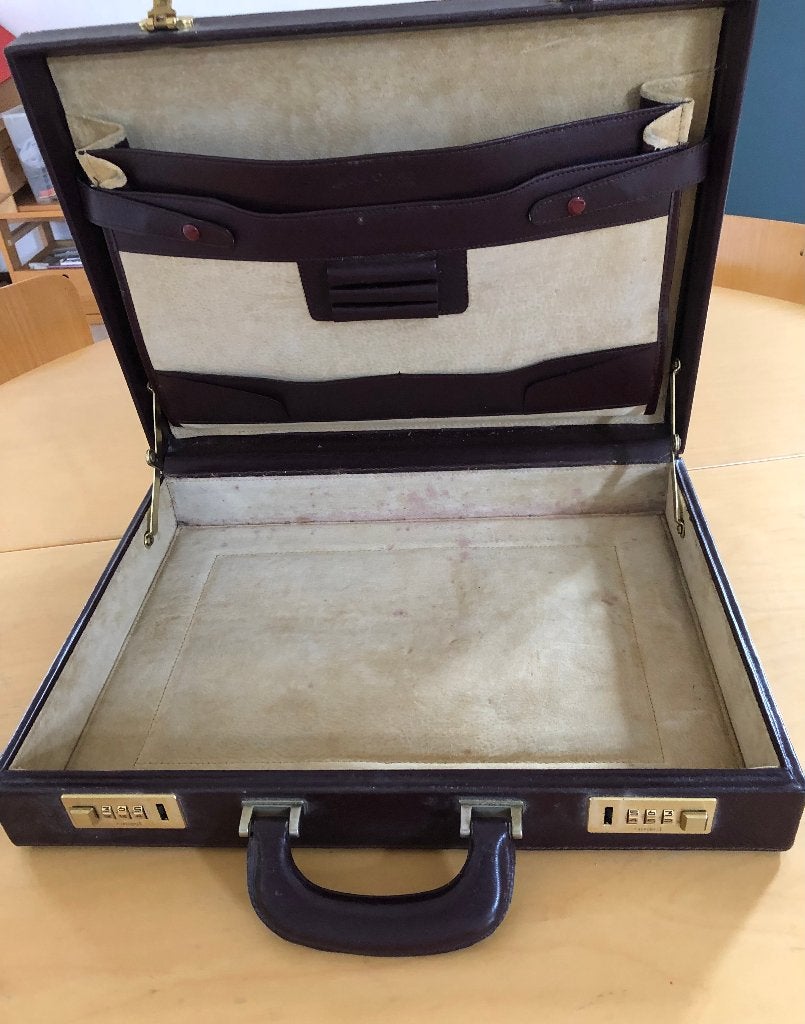 leren attache aktetas, Ophalen, Gebruikt, 35 tot 45 cm, Minder dan 50 cm