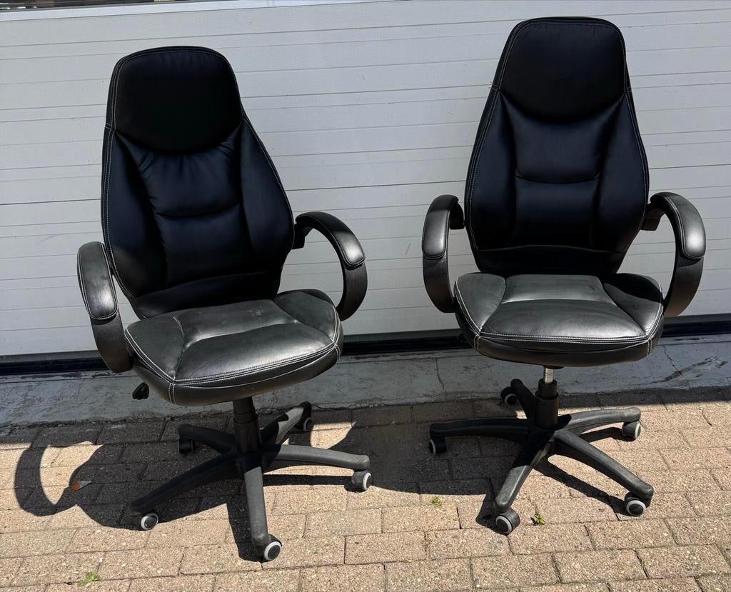 2x Zwarte Bureaustoelen - Comfortabel en Verstelbaar, Auto-onderdelen, Ophalen of Verzenden, Gebruikt
