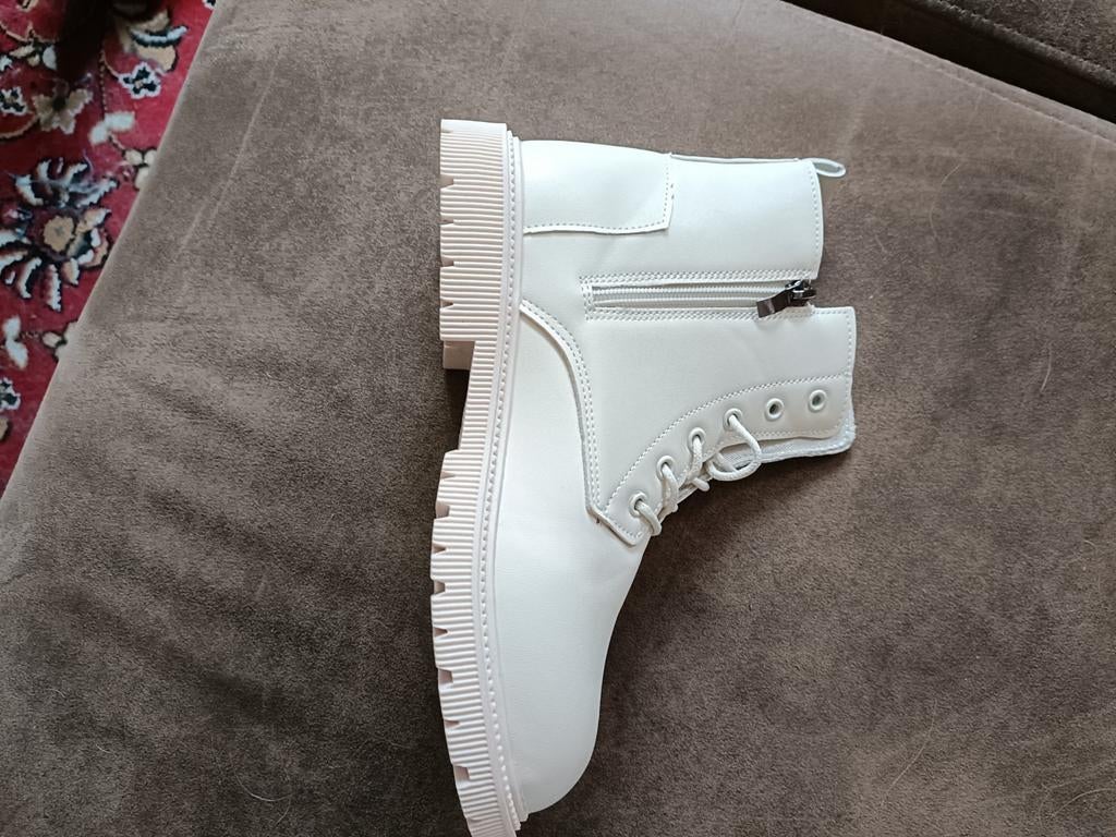 Veter boots, Ophalen of Verzenden, Nieuw