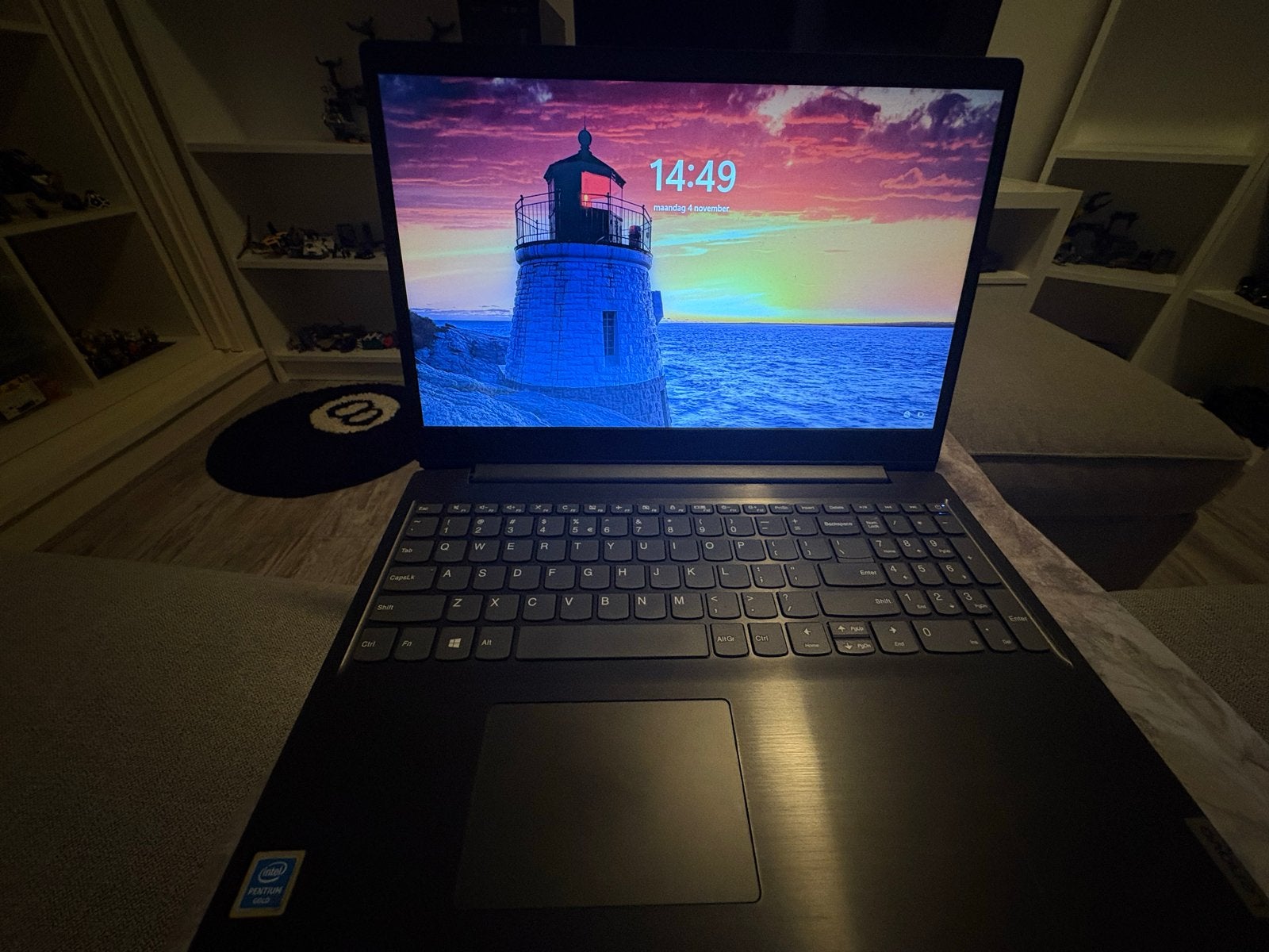 Lenovo IdeaPad S145-15IWL Laptop - Intel Pentium 4GB RAM, Gebruikt, 2 tot 3 Ghz, Ophalen of Verzenden, SSD