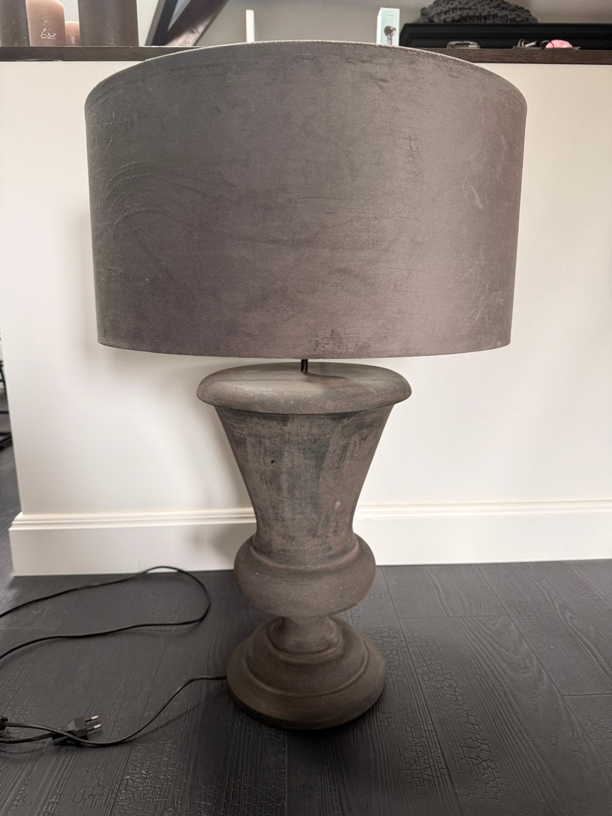 Lamp | stoer en sober, Ophalen, Overige merken, Inclusief lichtbron, Grijs