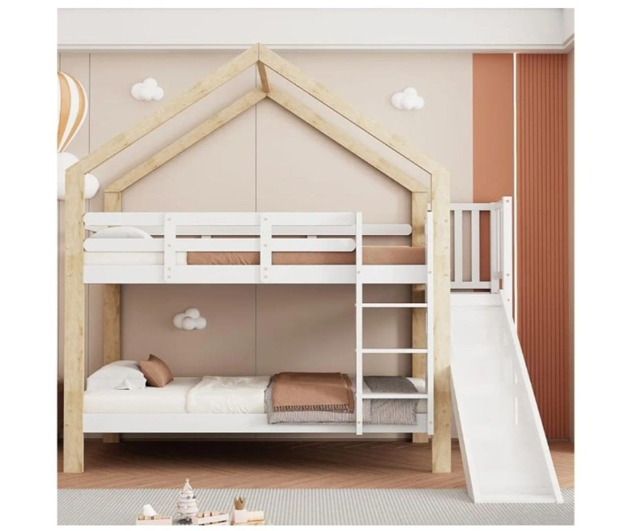 Nieuw stapelbed met huisjesdak en glijbaan, Kinderen en Baby's, Kinderkamer | Stapelbedden en Hoogslapers, Ophalen, Nieuw, Stapelbed