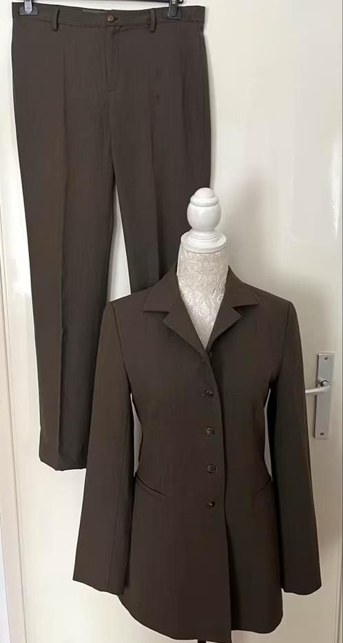 Zara jasje met bijpassende pantalon maat 38/40, Maat 38/40 (M), Kostuum of Pak, Ophalen of Verzenden, Zo goed als nieuw