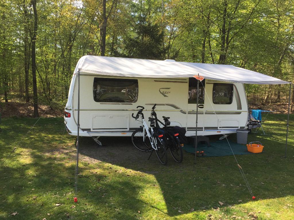 Fendt Opal 465 SFH caravan, Omvormbare zithoek, Rondzit, Particulier, Schokbreker