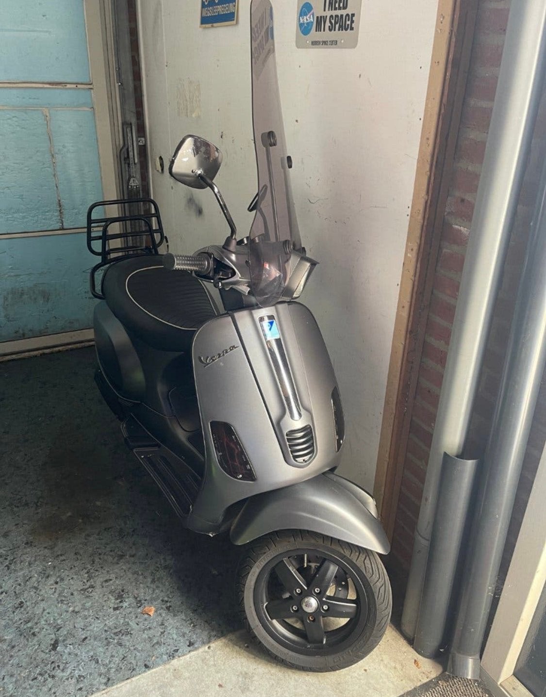 Vespa S 4T4V 2013 Geel kenteken *lees beschrijving*, Fietsen en Brommers, Ophalen, Gebruikt, Maximaal 45 km/u, Vespa S