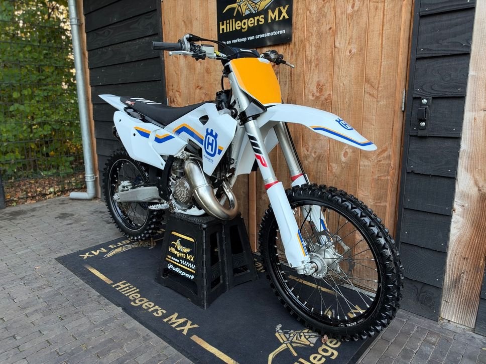 HUSQVARNA TC 125 HERITAGE (bj 2023), Motorrijbewijs A, Bedrijf, Onbekend, HUSQVARNA