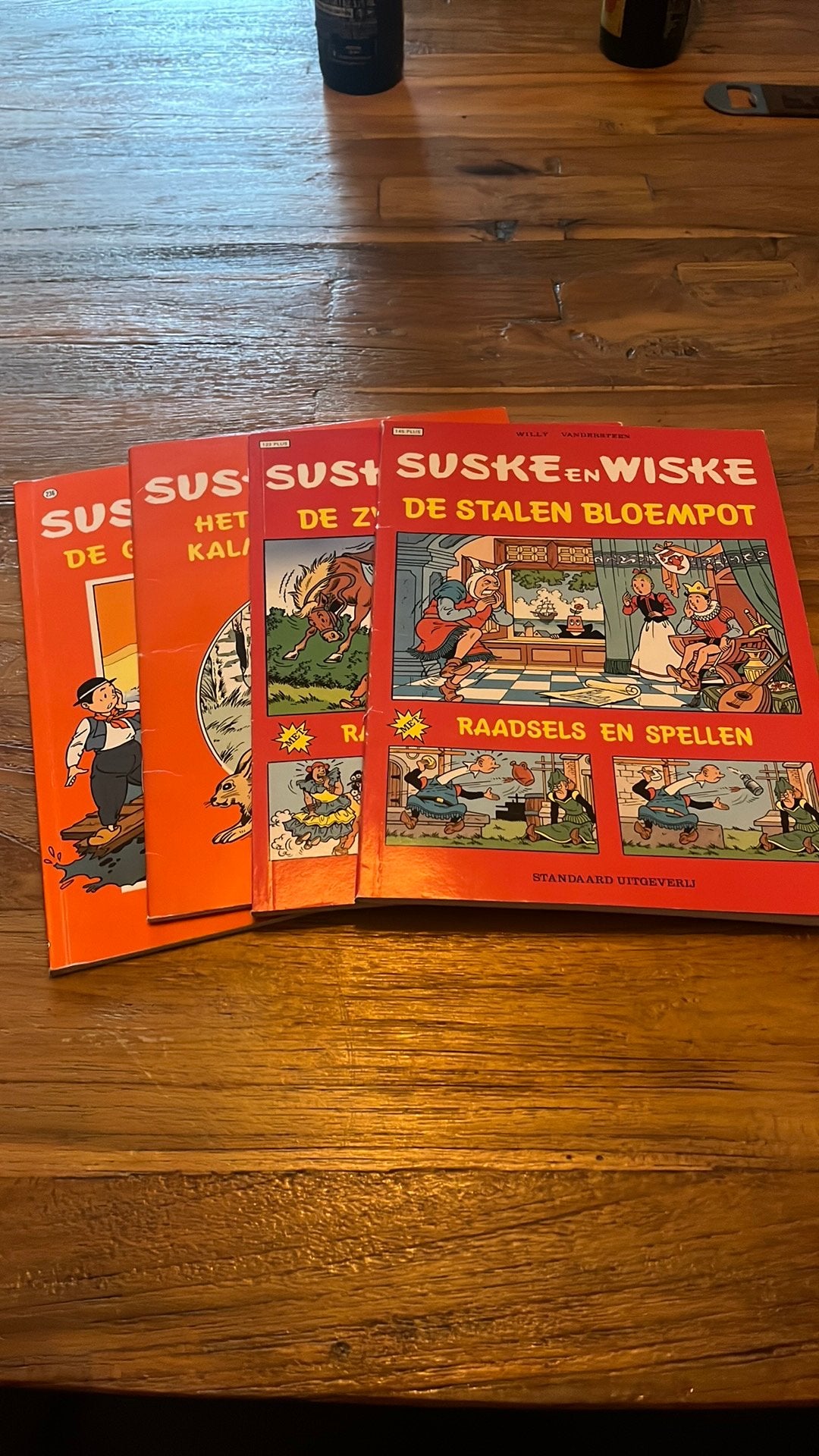 Suske en Wiske stripboeken - De Stalen Bloempot, De Zwarte Z, Meerdere stripboeken, Ophalen of Verzenden, Gelezen