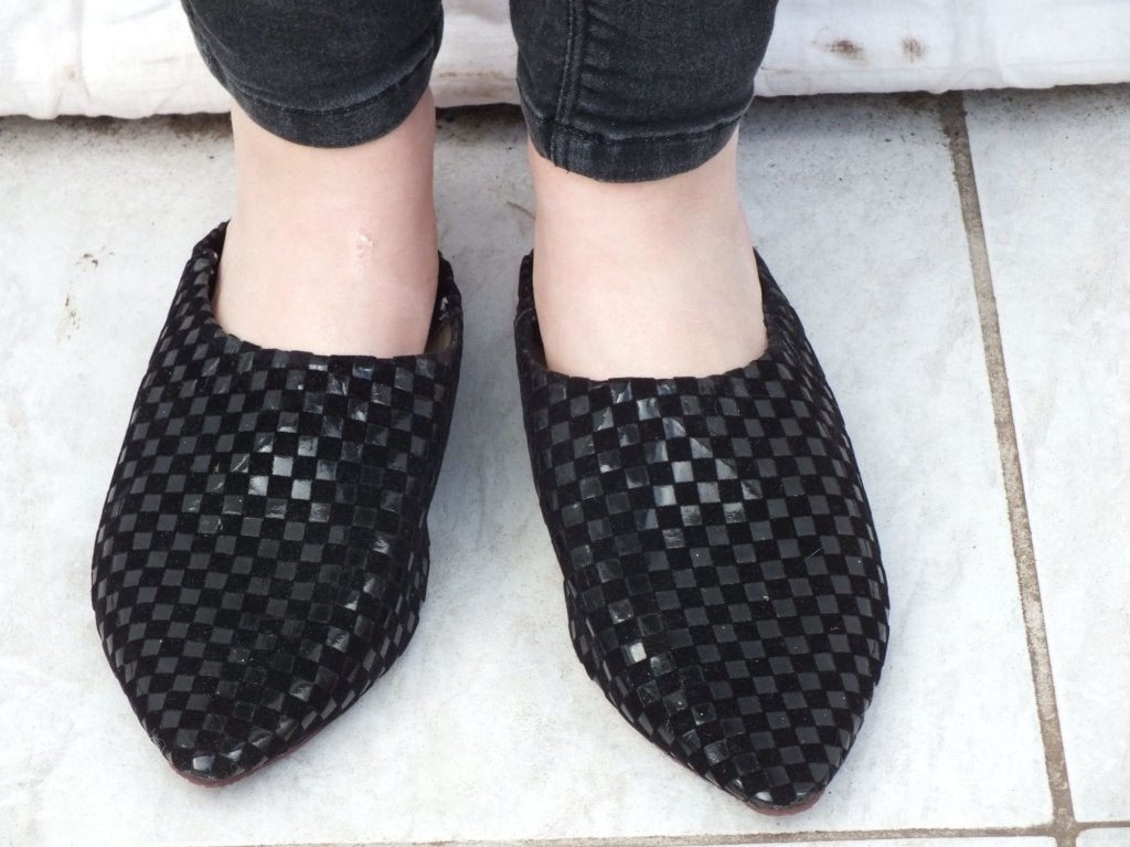 Grappige zwarte glanzende instappers. Mt 40, Kleding | Dames, Schoenen, ., Ophalen of Verzenden, Zo goed als nieuw, .
