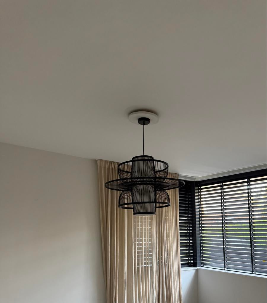 Sissy Boy Aziatische hanglamp Bamboe zwart Handgemaakt, Huis en Inrichting, Lampen | Hanglampen, Ophalen, Zo goed als nieuw, Hout