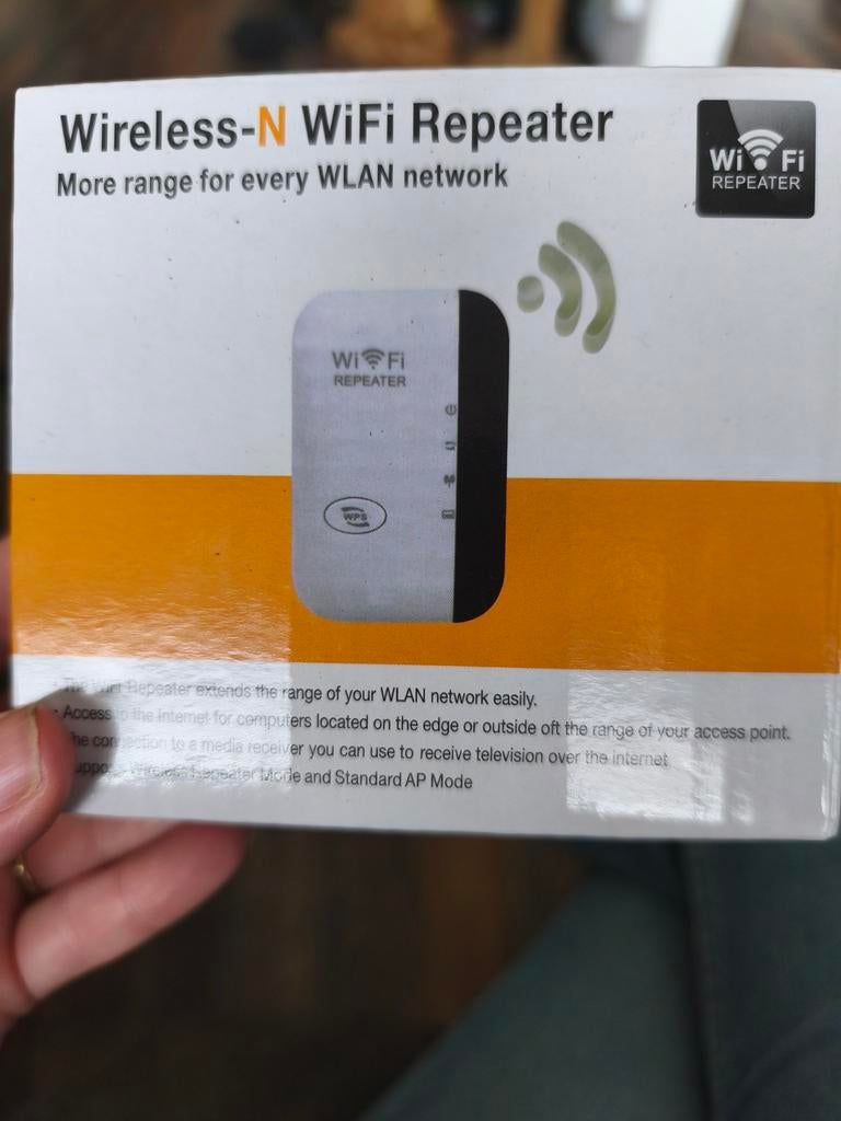 2 stuks wifi extenders, Ophalen, Detector, Sensor of Melder, Beweging